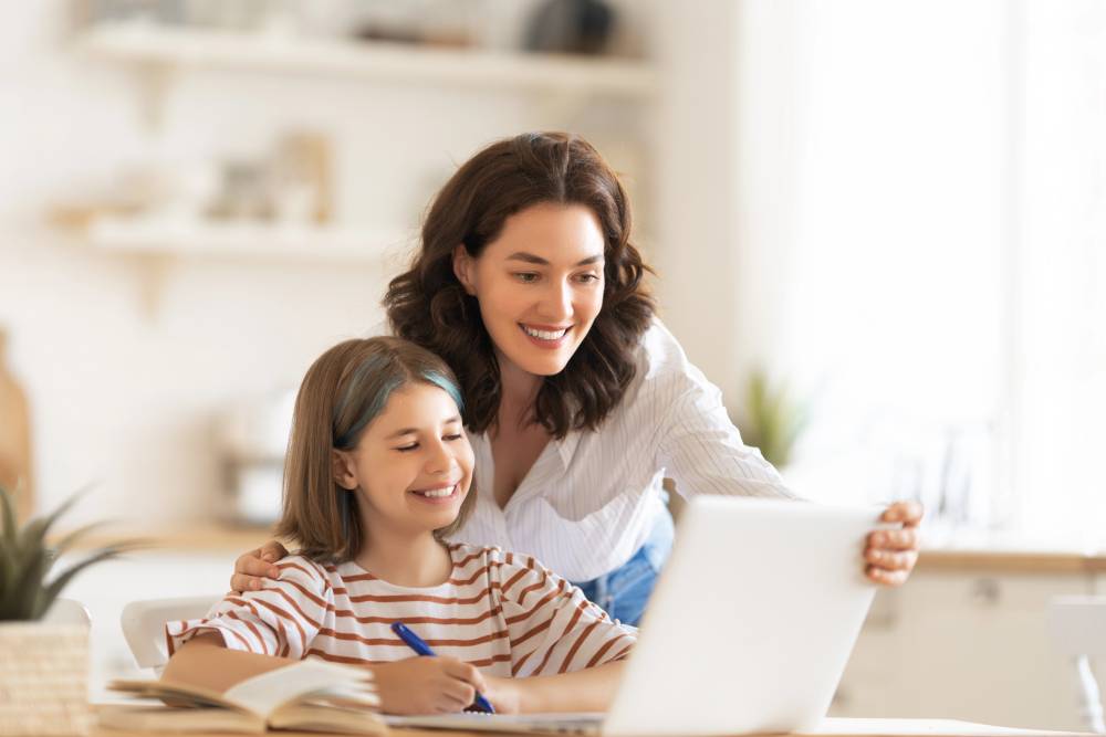 Best Accredited Online Schools for K-12: Ranking the Top Options for 2025